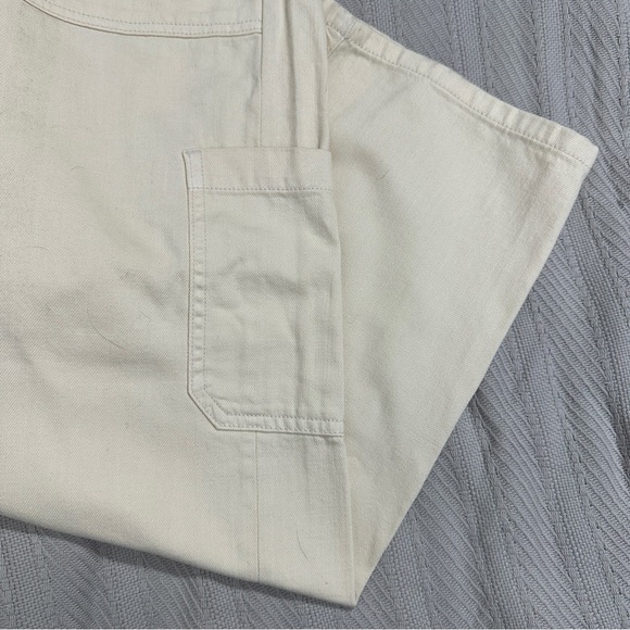 Banana Republic high rise barrel jean, size 30/10, utility, spring, trendy - Picture 8 of 13